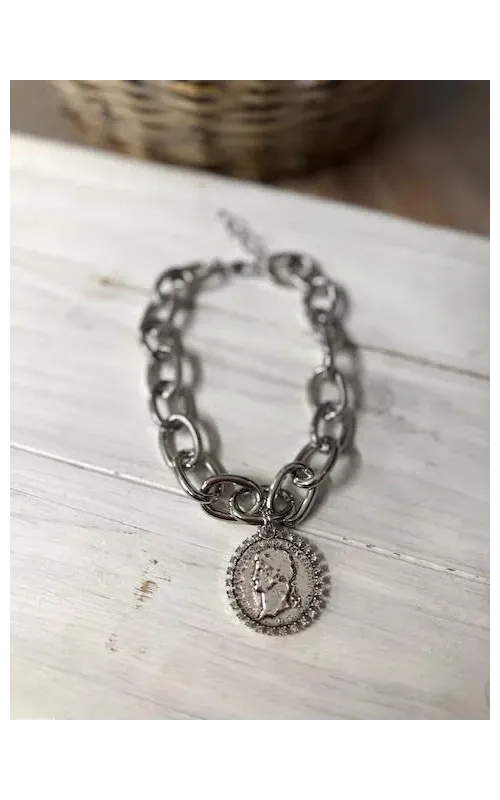 Gargantilla XL  con Medalla