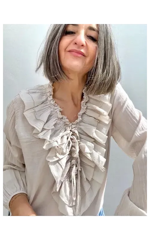 Blusa Volantes Beige