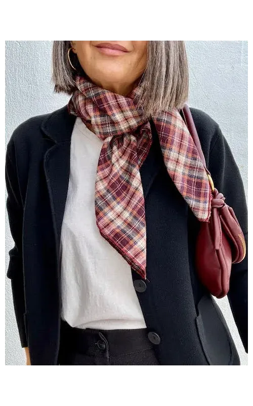 Pañuelo Cuadro Ingles Burdeos
