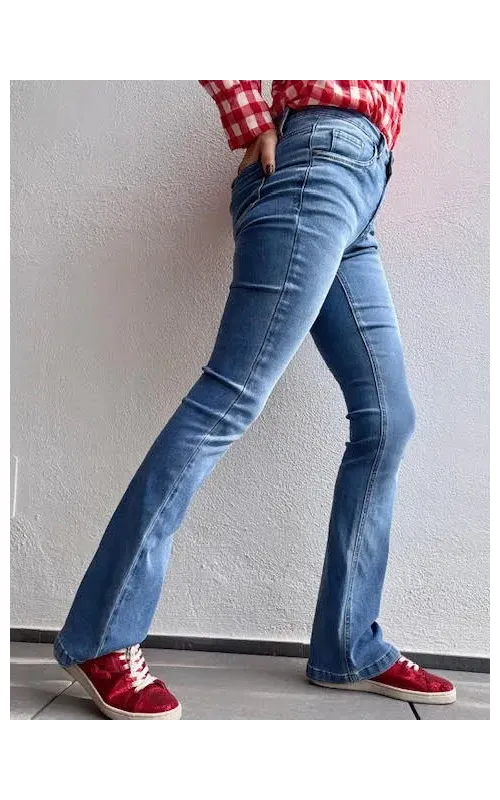 Pantalones Tejanos Flare