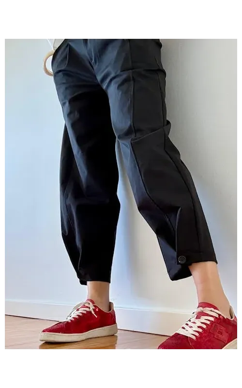 Pantalón Bombacho Botón Negro