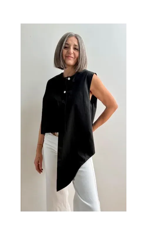 Camisa Sin Mangas Asimétrica Negro