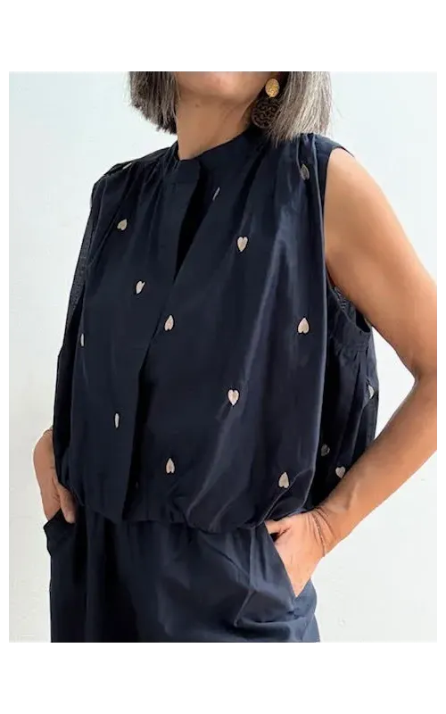 Top Volumen Corazones Tencel Marino