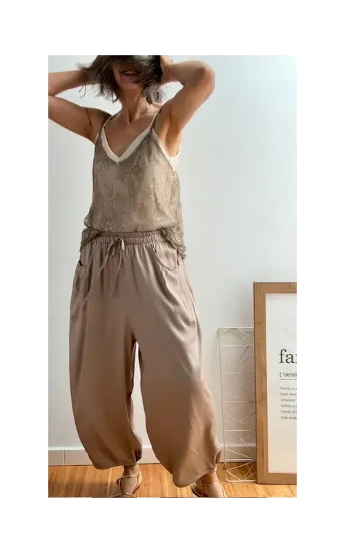 Pantalones Satén Topo