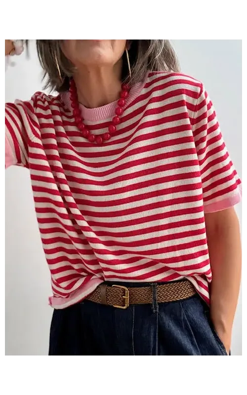 Jersey Rayas Rojo y Crudo con Detalle Rosa