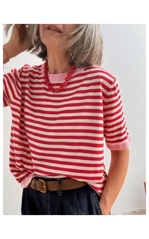 Jersey Rayas Rojo y Crudo con Detalle Rosa