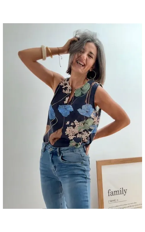 Top Sin Mangas Floral