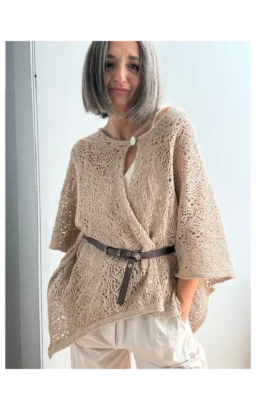 Poncho Chal Tejido Calado Taupe