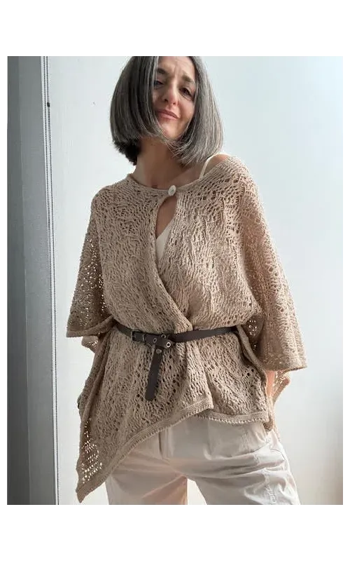 Poncho Chal Tejido Calado Taupe