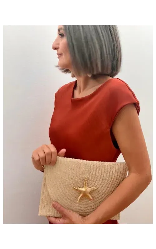 Bolso Cartera Tejido con Adorno Dorado Mate Natural