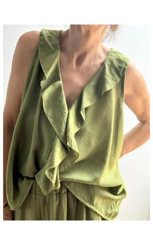 Top con Volantes Asimétricos Verde