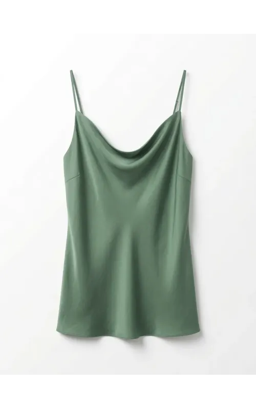 Top Satinado Escote Cortina Verde